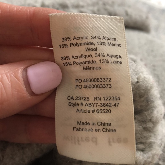 Aritzia Wilfred quarter zip sweater - Picture 5 of 5